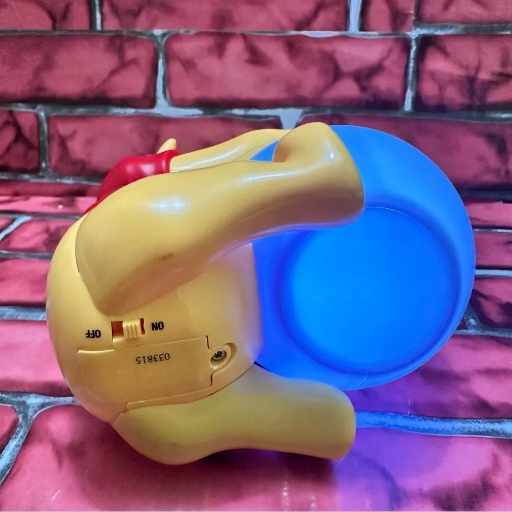Disney Winnie The Pooh Hunny Light Portable